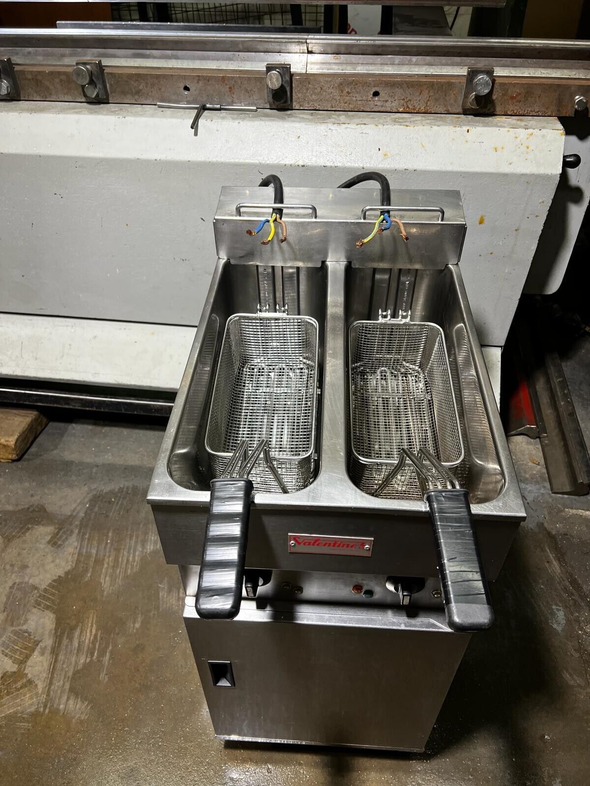 Valentine Electric Chips Fryer Twin Tank Double Basket Single Phase Refurbished