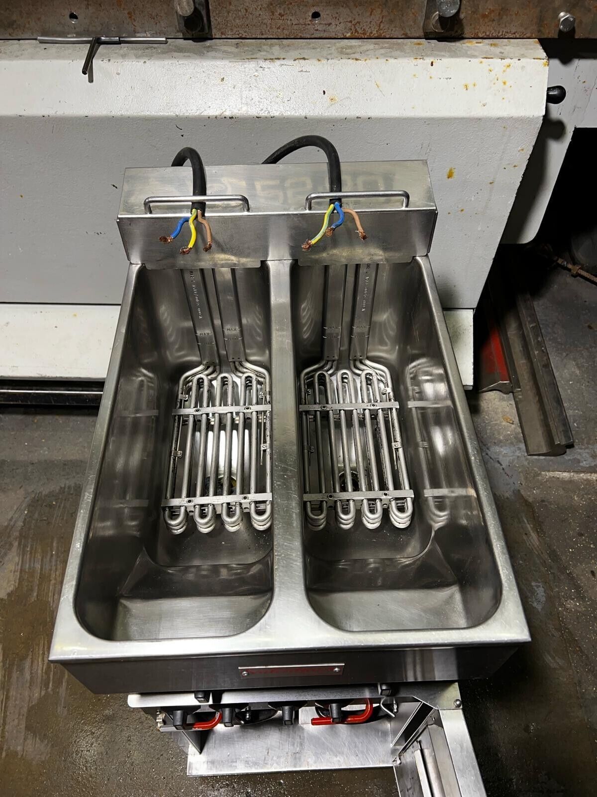 Valentine Electric Chips Fryer Twin Tank Double Basket Single Phase Refurbished