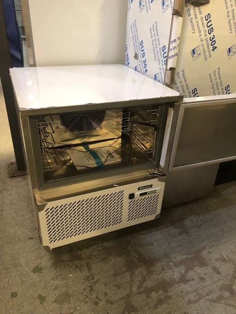 Graded 02181 5 X Gn1/1 Blast Chiller/Freezer