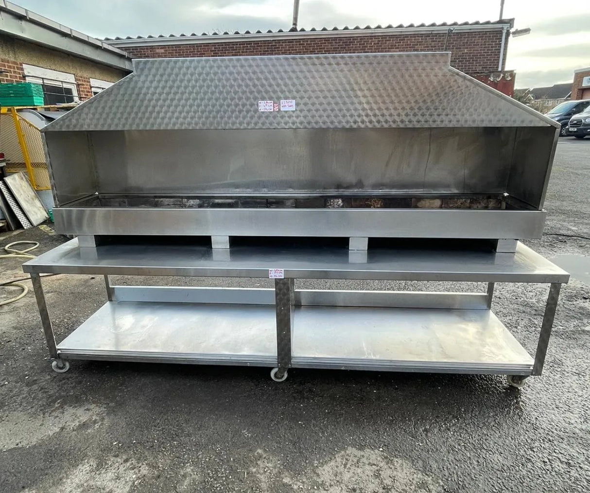 Turkish Mangal BBQ Mangal Charcoal Grill Stainless Steel 286x49x104cm with Table (REFURBISHED)