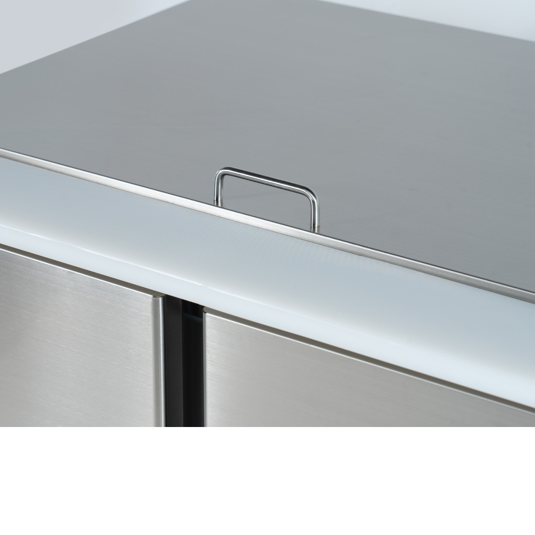 221034 - 2 Door Refrigerated Salad Counter with Lid and Cutting Board - 215L (S900)