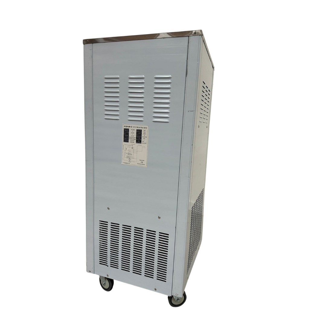 331001 - Ice Cream Machine with Air Pump & Precooling System - 20 L
