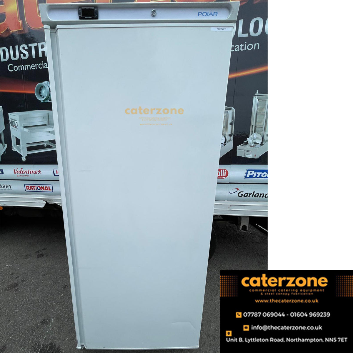 Polar C-Series Upright Freezer White 600Ltr-B GRADE