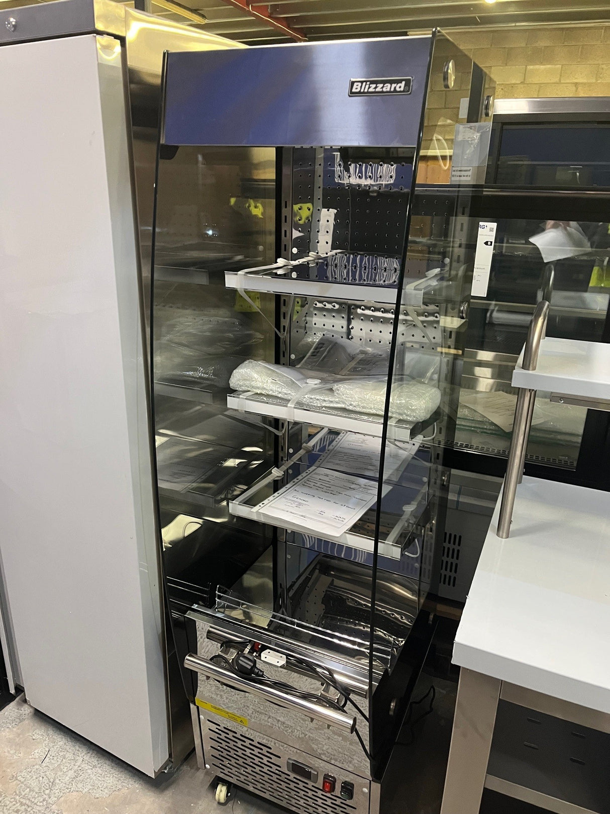 Graded Slimline Refrigerated Display
