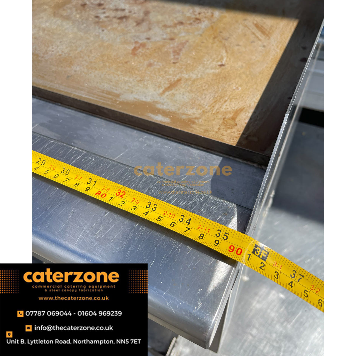 Hamoki Gas Countertop Griddle - Triple Control-Refurbished