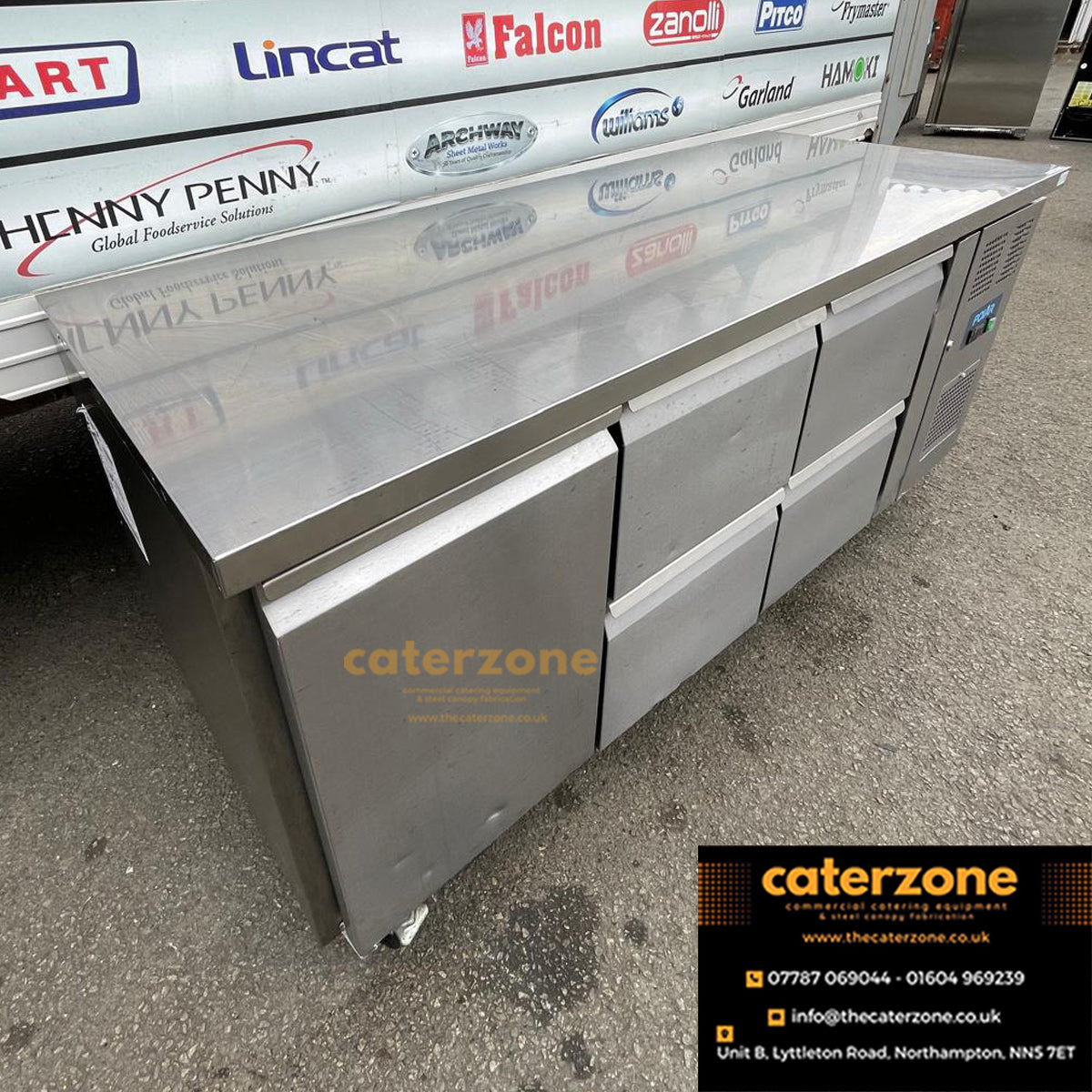 Polar U-Series Counter Fridge 4 Drawers & 1 Door-REFURBISHED