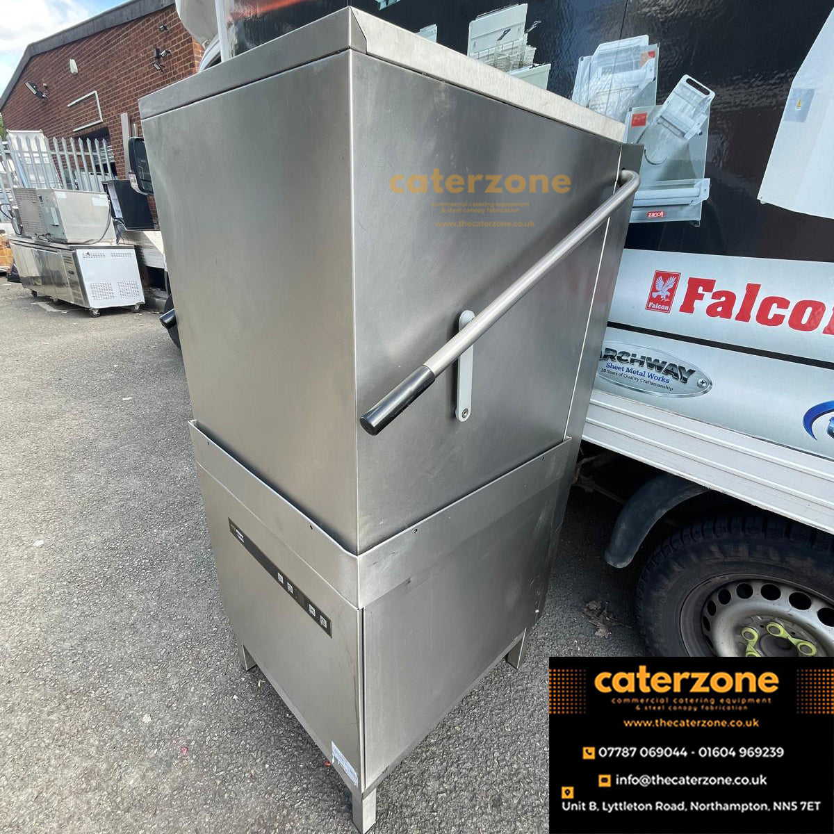 Hobart Ecomax H604SW-12B Hood / Passthrough 500mm Basket Dishwasher-Refurbished
