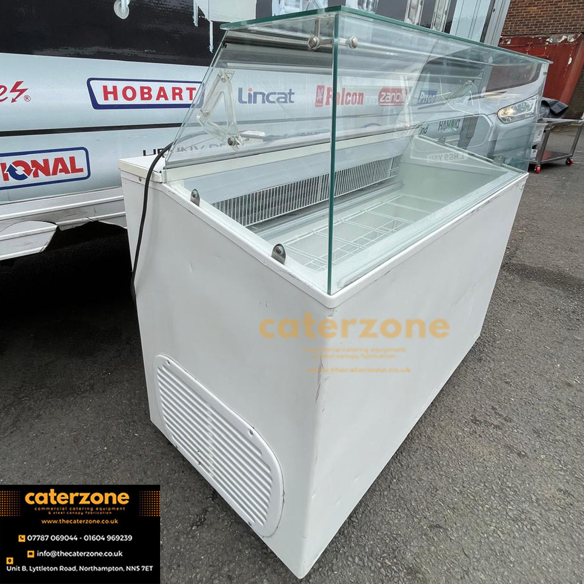 Ice Cream Display Freezer -Refurbished