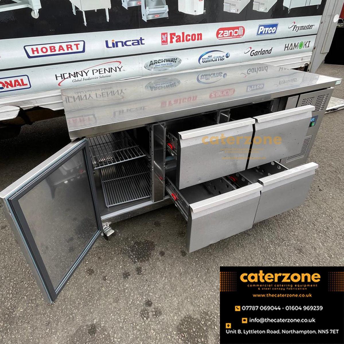 Polar U-Series Counter Fridge 4 Drawers & 1 Door-REFURBISHED