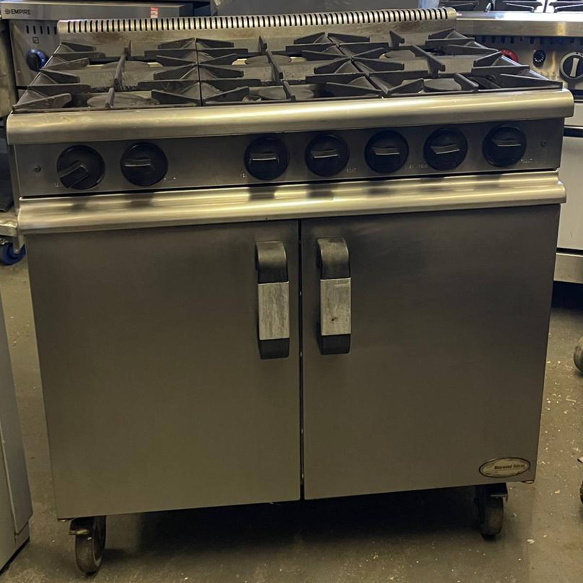 Moorwood Vulcan 6 Burner LPG Gas Oven Range with Castors 90x70x93cm - Refurbished