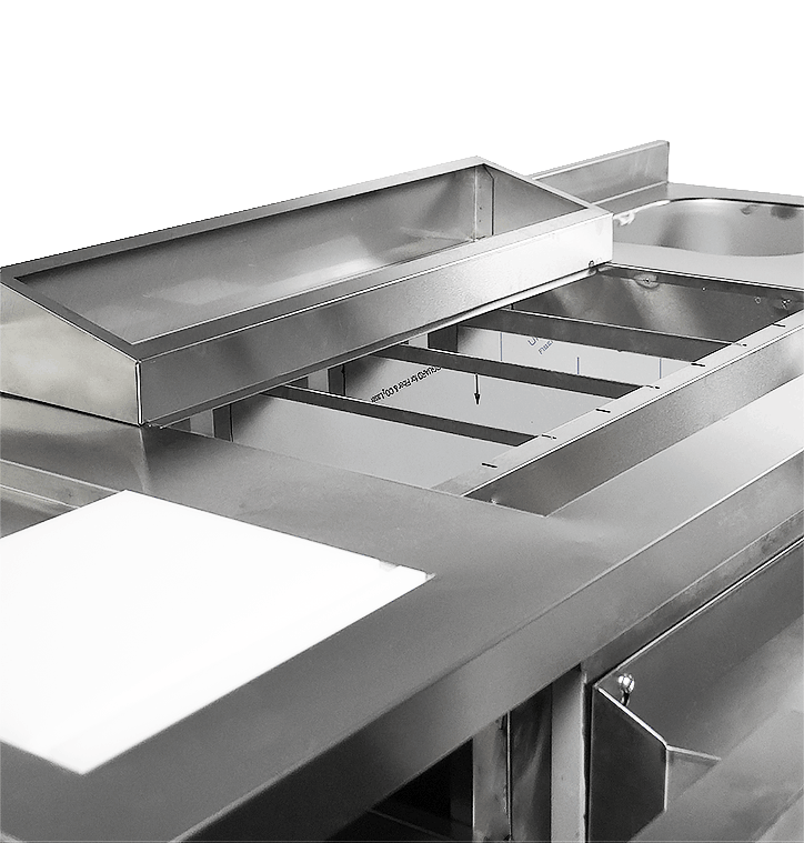 Commercial Catering Equipment - Refrigerated Cocktail Bar Station Incl. Sink, Glass Rinser, Speedrail For Bottles, Cutting Board And Waste Bin