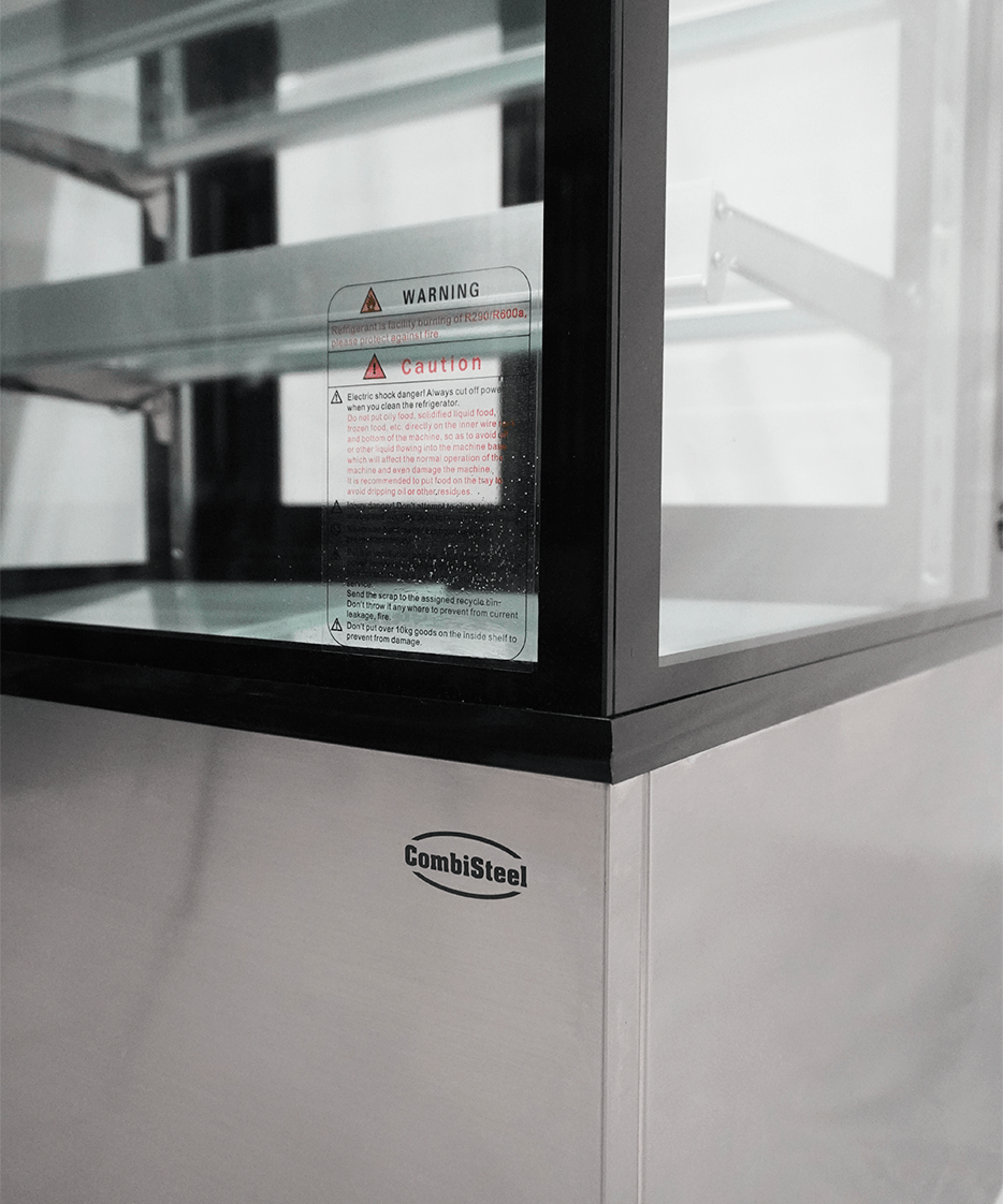 Commercial Display Fridge - Showcase your Delights: 270L Flat Glass Display Fridge for Deli and Patisserie