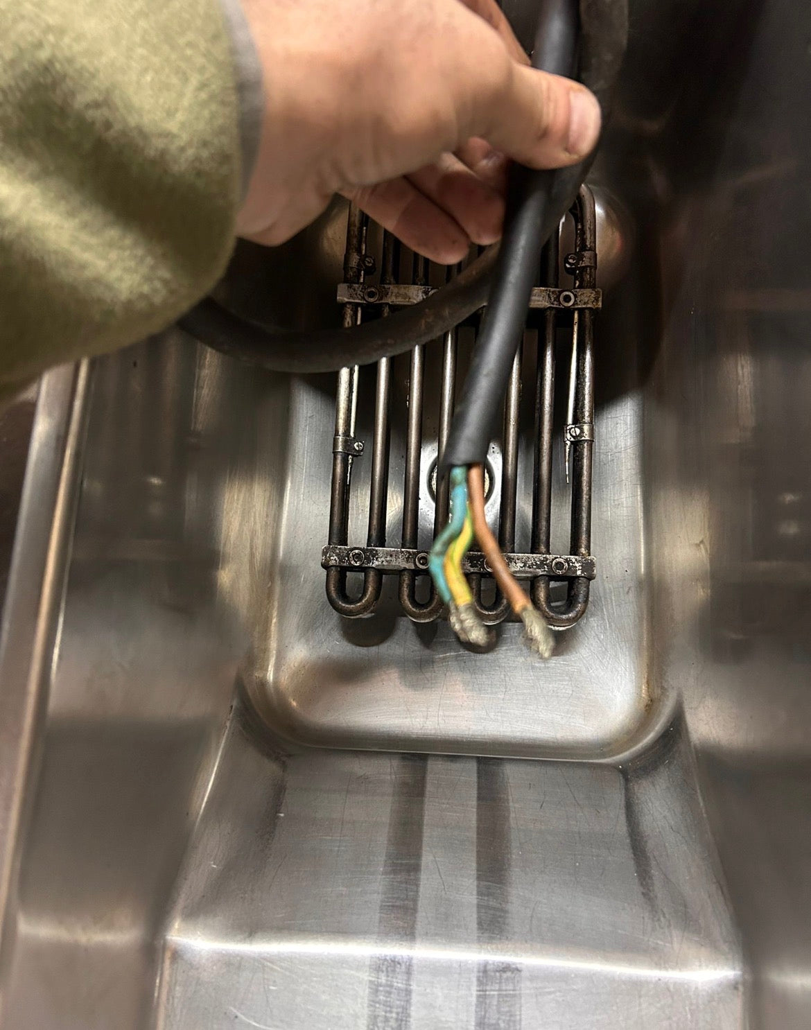 Valentine Single Tank Electric Chips Fryer 8 Litre 25x60x85cm Refurbished (Single Phase)
