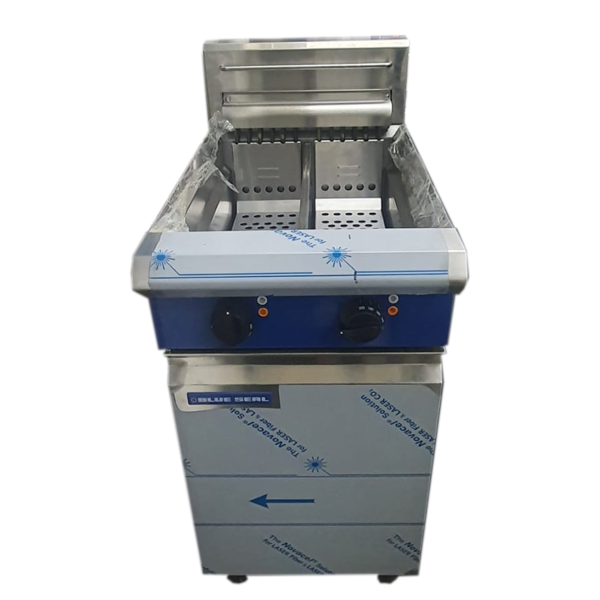 Blue Seal Free Standing Electric Fryer E44 - Brand New