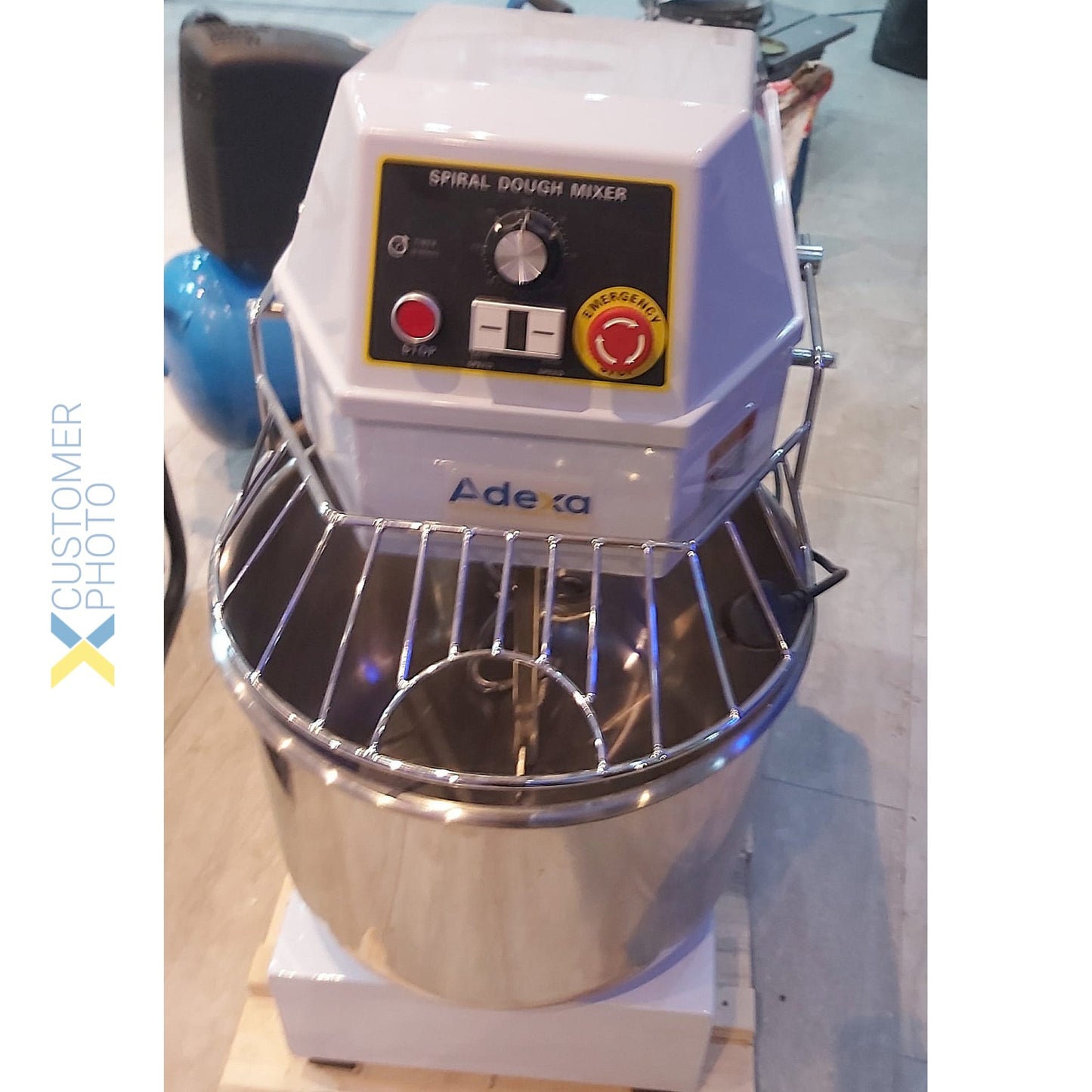 Professional Spiral Dough Mixer 40 litres Fixed head Fixed bowl 2 speeds 230V/1 phase |  SH40