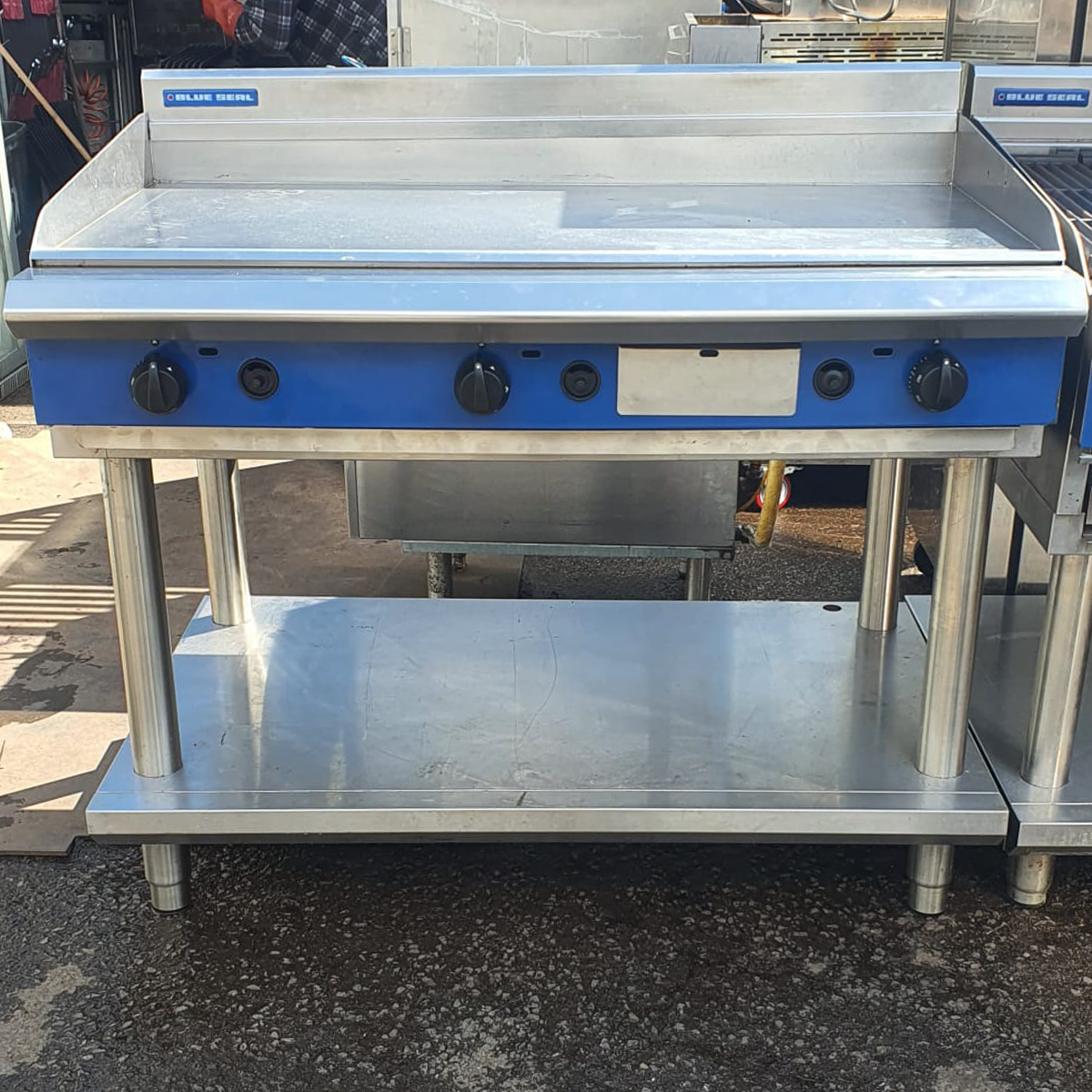 Blue Seal Evolution Chrome Griddle with Leg Stand Gas 1200mm - Refurbished