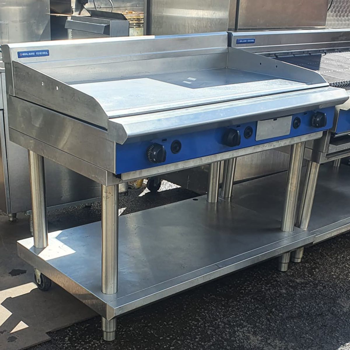 Blue Seal Evolution Chrome Griddle with Leg Stand Gas 1200mm - Refurbished