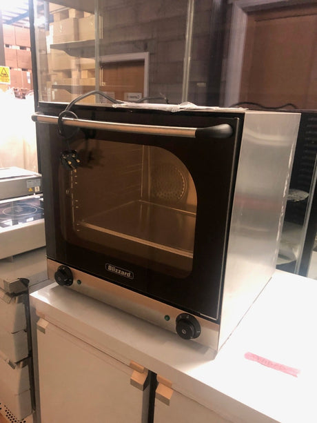 Graded 02159 2670 W Glass Door Convection Oven – image 7