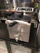Graded 02189 8 L Single Tank Induction Fryer