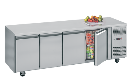 Tefcold Gastronorm Counter 450L, 4-Door Solid, -2 to +8°C – PH40 – image 2