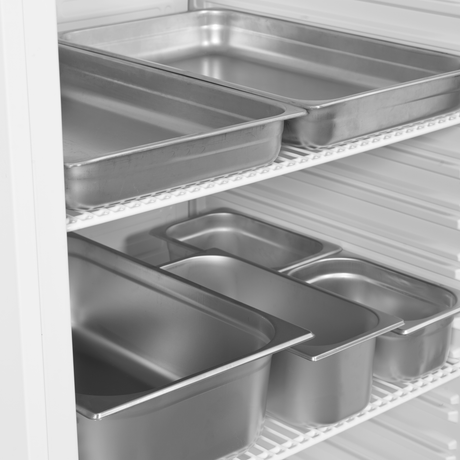 Tefcold Solid Door Refrigerator 570L, Solid Door, -2 to +8°C – UR600W1 – image 3