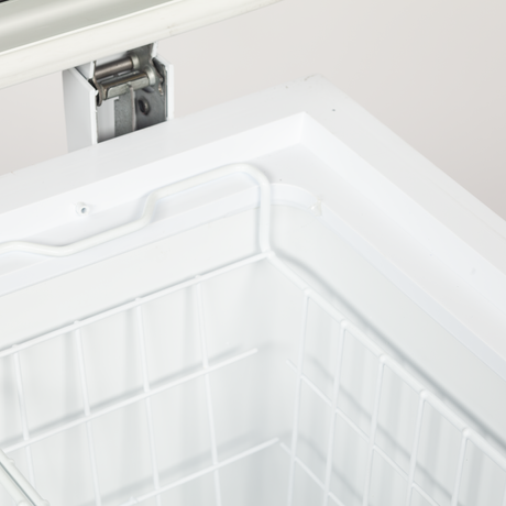 Tefcold Hinged Glass Lid Chest Freezer 350L, -24 to -14°C – ST401 – image 3