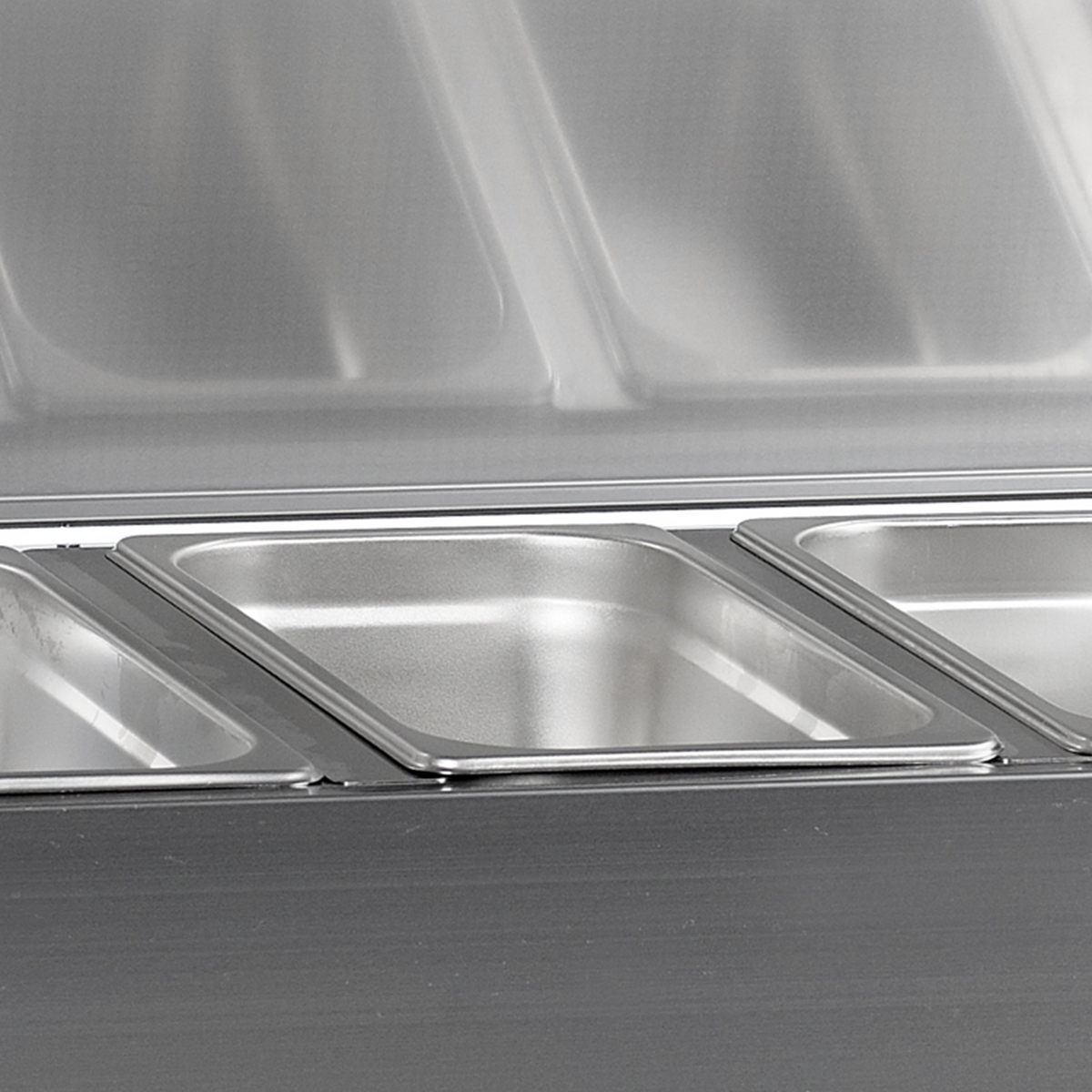 G-Line Gastronorm Topping Shelf with Lid 36L, +2 to +8°C – GVC33-150 S/S