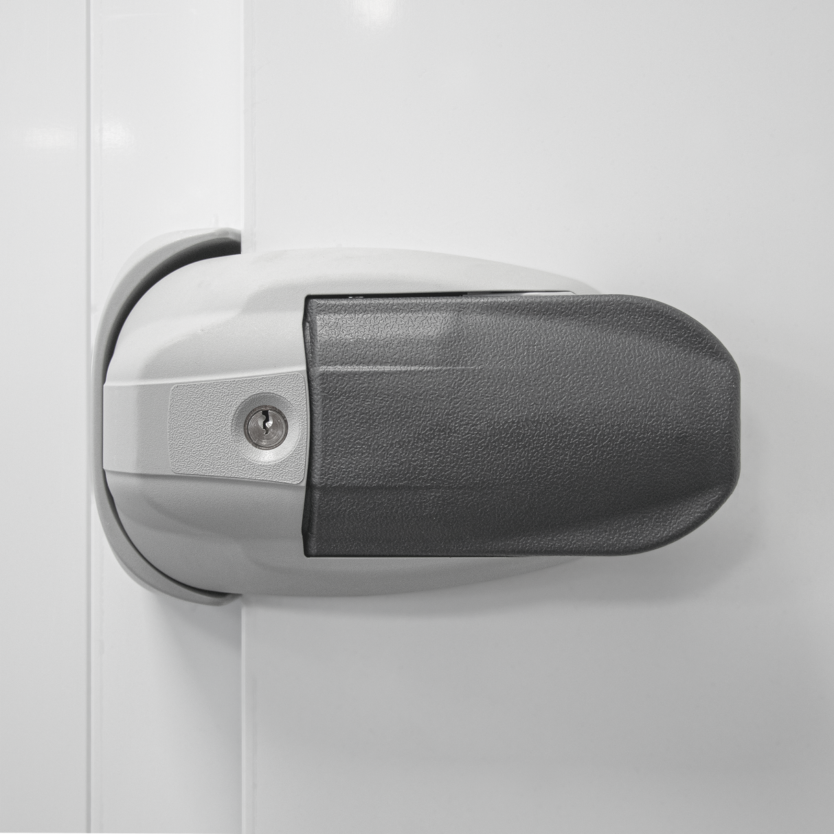 - - Freezer Room - CRNF1215