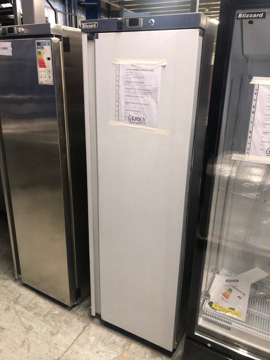 Graded 02227 Upright 320 L Single Hinged Door Freezer