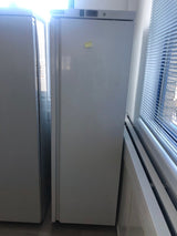 Graded 02137 Upright 320 L Single Hinged Door Refrigerator