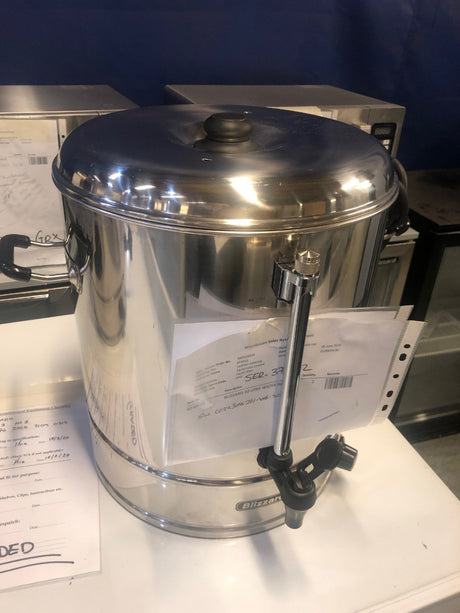 GRADED-00911-MF30 30 Litre Catering Urn