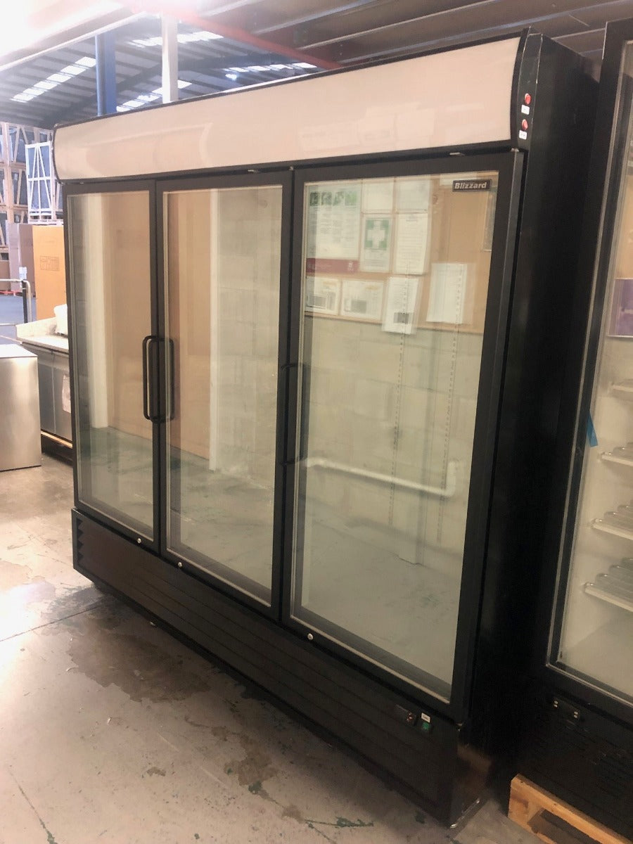 Graded 01035 Gdf1800 Triple Hinged Glass Door Freezer Display Merchandiser