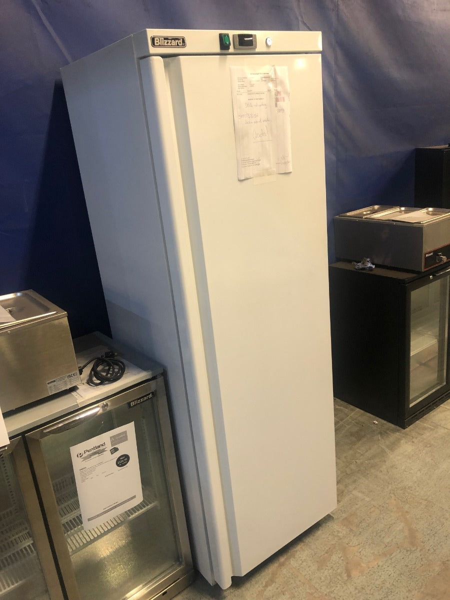 Grade 01038 Lw40 Upright 320 L Single Hinged Door Freezer