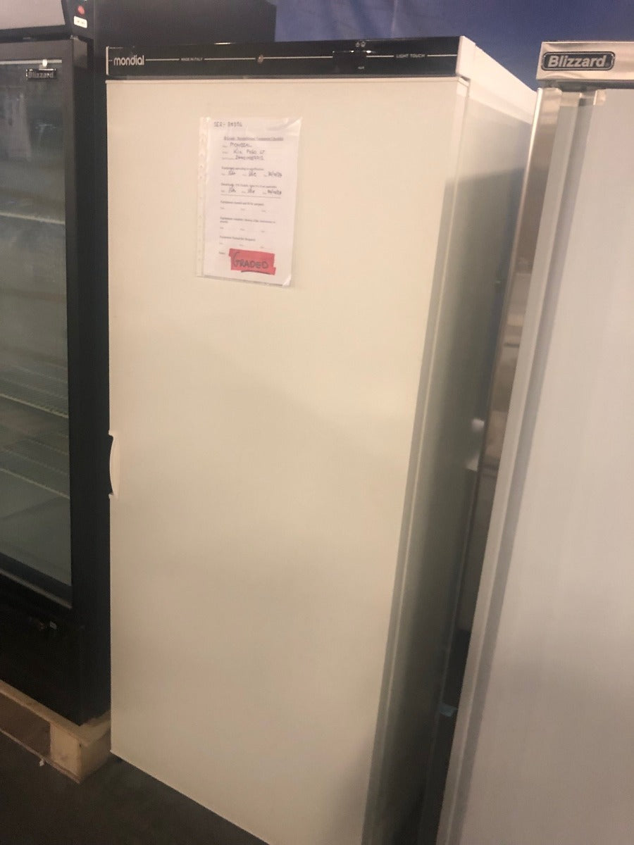 Graded 01043 Kicpr60 Lt Single Door White Laminated Service Cabinet 640 L