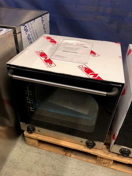 Graded 01069 Bco1 2670 W Glass Door Convection Oven