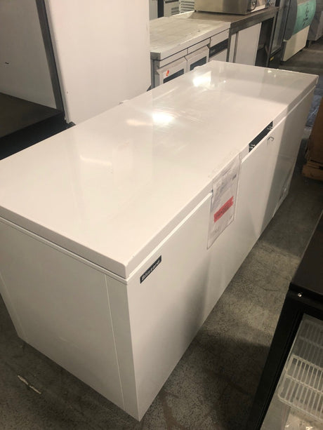 Graded 01075 Cf650 Ss 650 L Stainless Steel Lid Chest Freezer