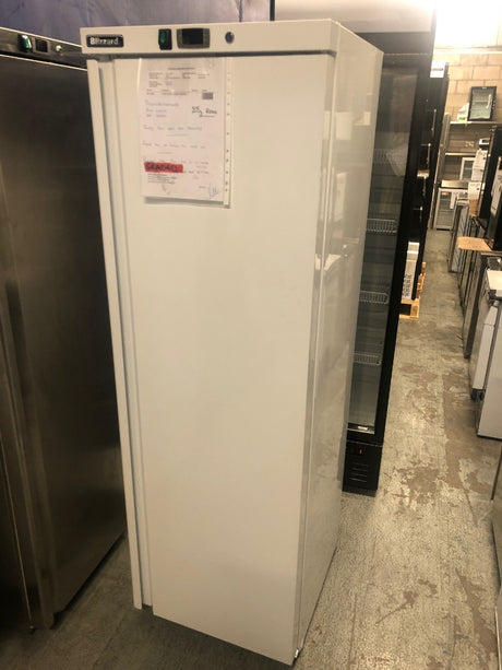 Graded 01084 Lw40 Upright 320 L Single Hinged Door Freezer