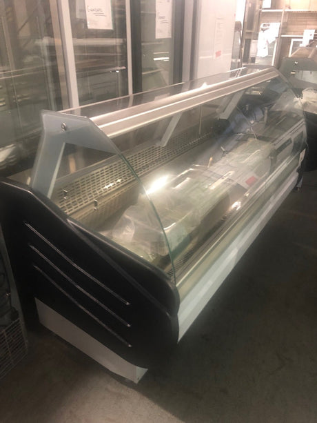 Graded 01087 Bcg200 Wh 2m Curved Glass Serve Over Counter