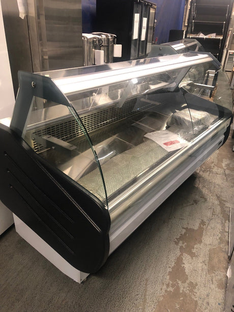 Graded 01090 Bcg200 Wh 2m Curved Glass Serve Over Counter