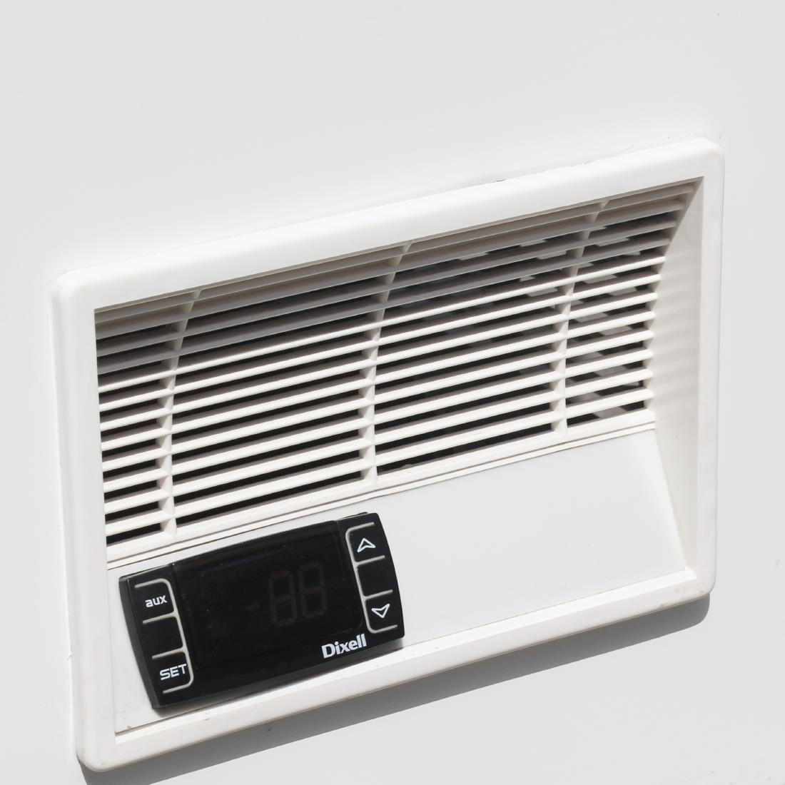 Polar G-Series Chest Freezer with Lid 378Ltr