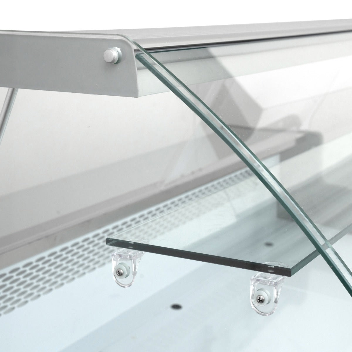 Graded 01102 Sigma13 C 1.3m Curved Glass Serve Over Counter