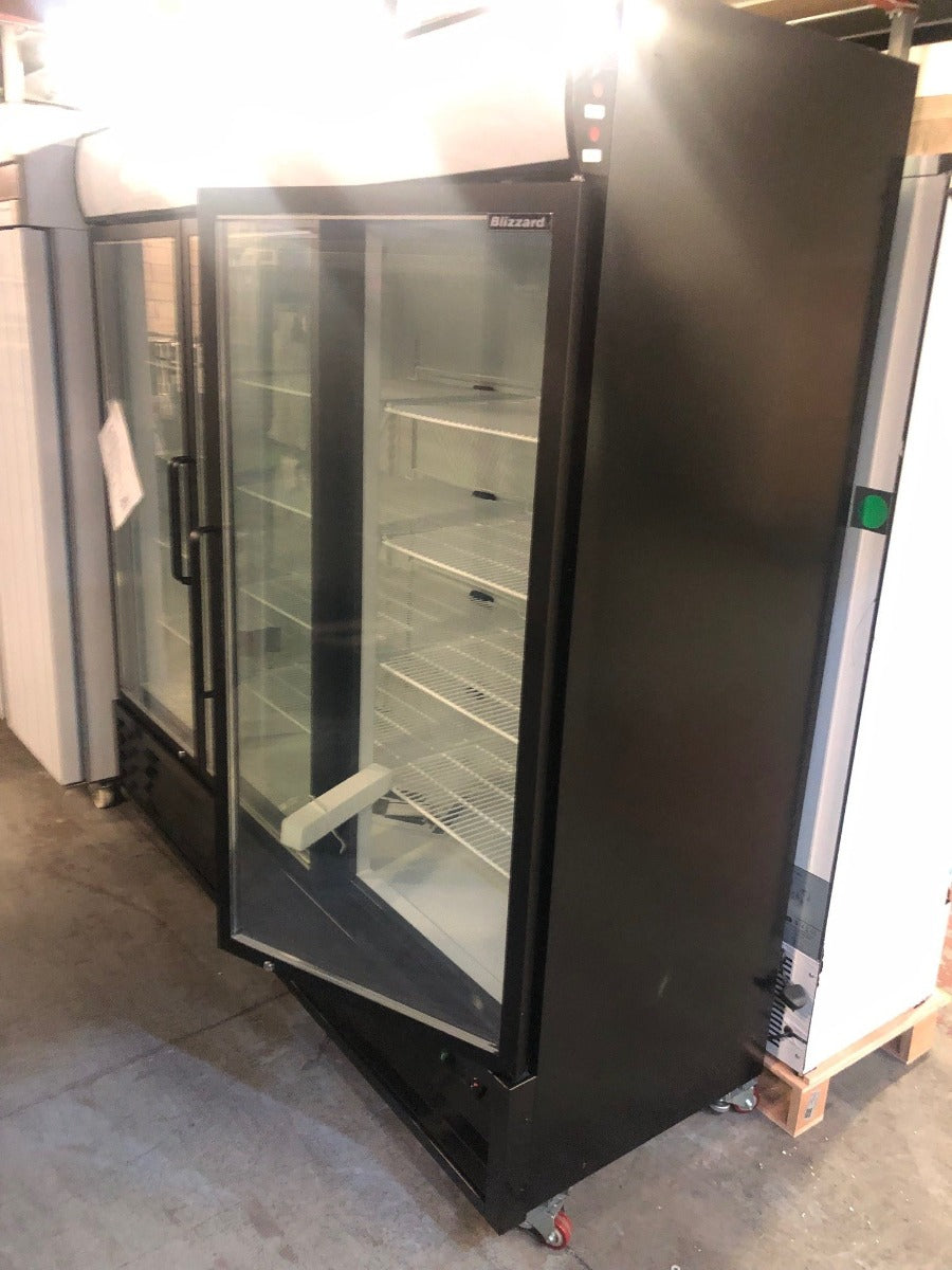 Graded 02184 Triple Hinged Glass Door Freezer Display Merchandiser