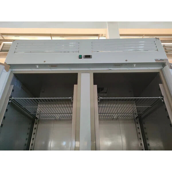 Upright Freezer Double Door Top Motor 1375L Commercial Solid Door GN1410BT Brand New