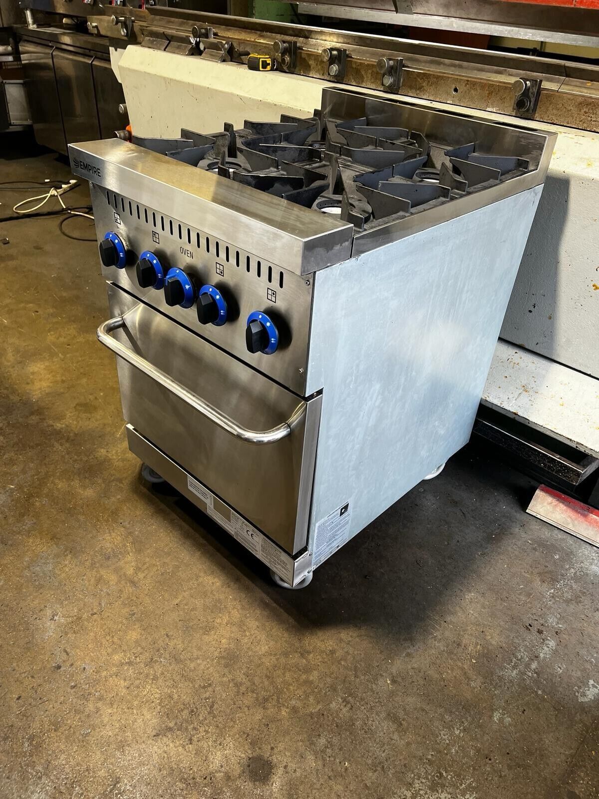 4 Burner Gas Cooker with Oven Refurbished